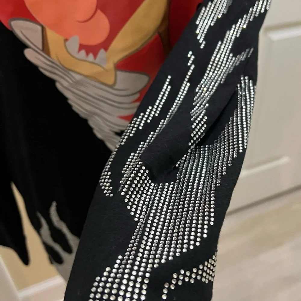 LOONEY TUNES -Dolls Kill -Tasmanian Devil Rhinestone Graphic Tee NEW - Picture 7 of 9